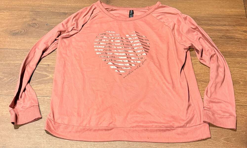 Ambrielle Sleepwear Women's Pink Long Sleeve Metallic Striped Heart Top XL